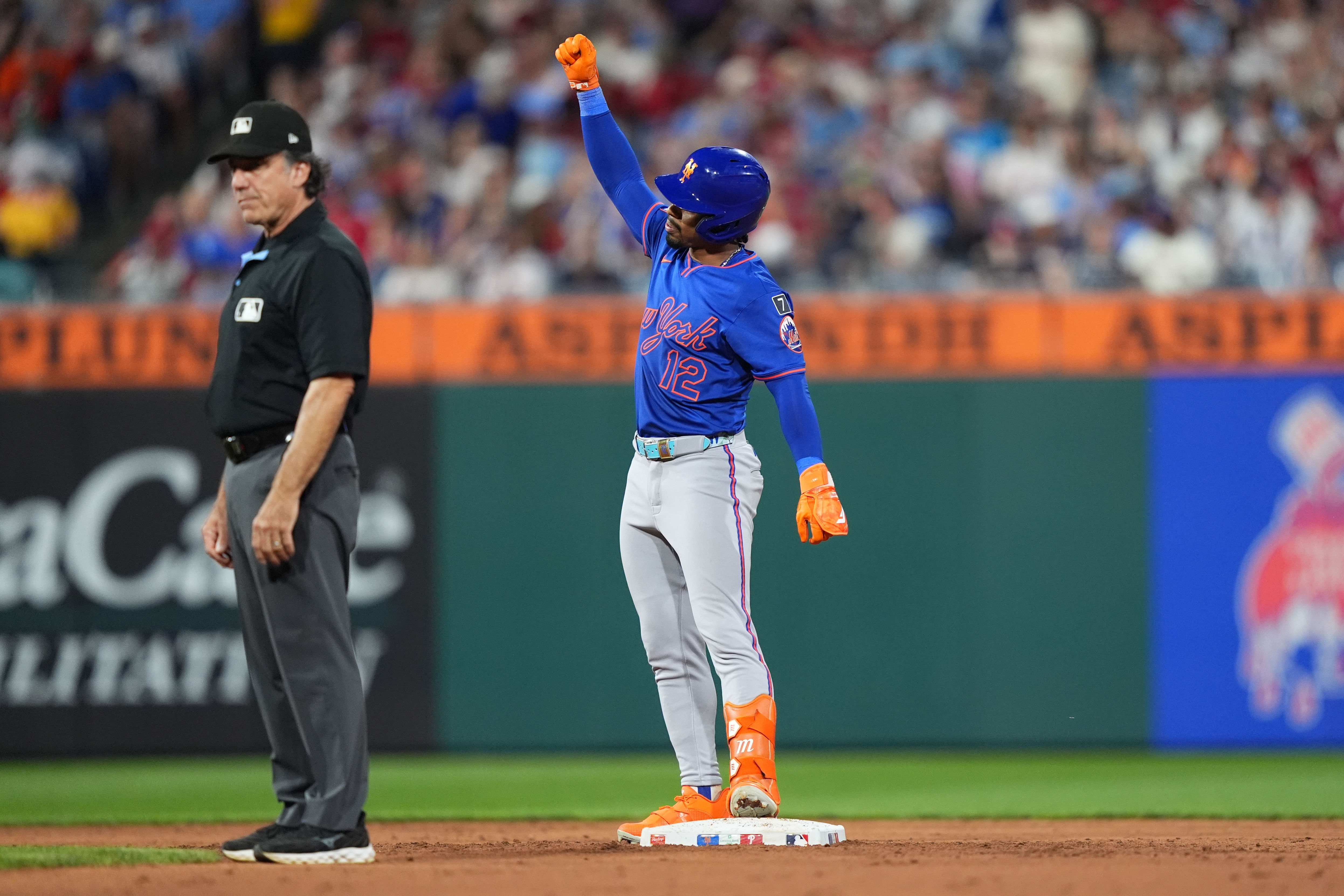 Francisco Lindor stays dangerous at the plate - Source: Imagn